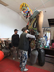 2011_16