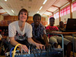 4way_simons_sep_2011_17